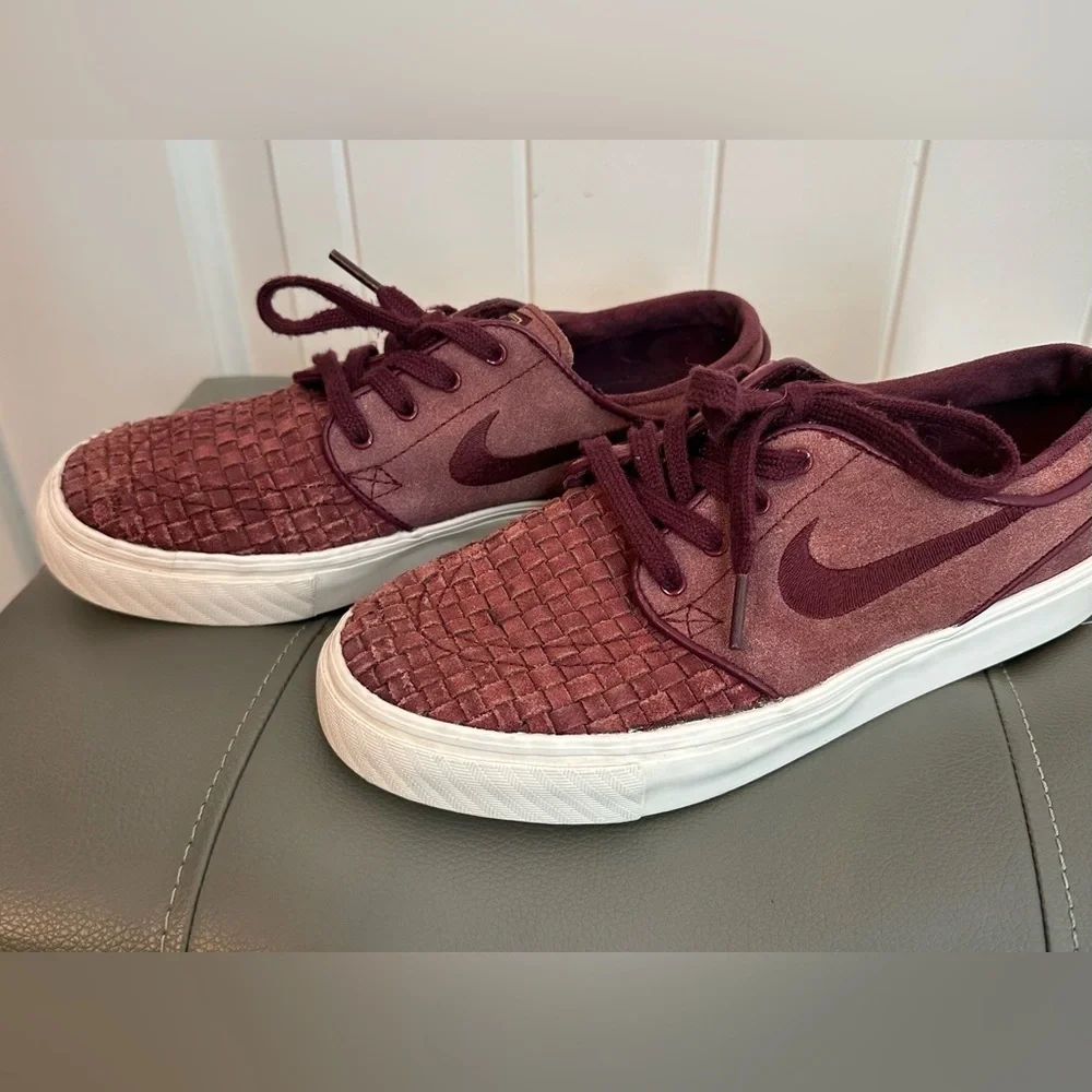 Nike Stefan Janoski Skateboard Sneakers